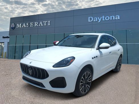 New 2025 Maserati Grecale GT image 7