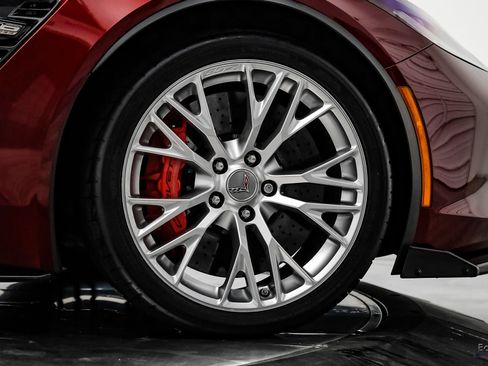 Used 2018 Chevrolet Corvette Z06 RWD image 85
