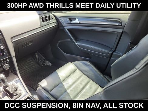 Used 2018 Volkswagen Golf R 4-Door AWD/4WD image 9