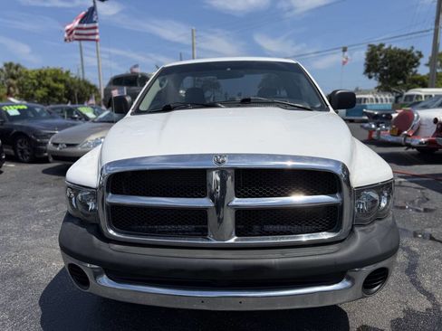 Used 2004 Dodge Ram 1500 Truck ST image 7