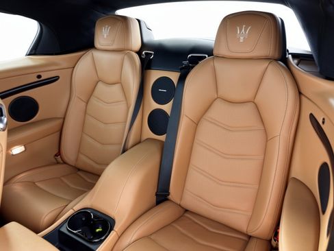 Used 2018 Maserati GranTurismo MC RWD image 25