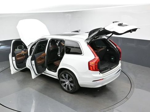 Used 2024 Volvo XC90 B6 Plus w/ Protection Package Premier AWD/4WD image 51