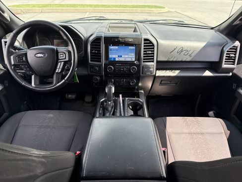 Used 2018 Ford F150 XLT w/ Equipment Group 302A Luxury AWD/4WD image 17