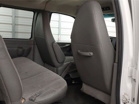 Used 2011 Chevrolet Express 3500 LT w/ LT Preferred Equipment Group image 21