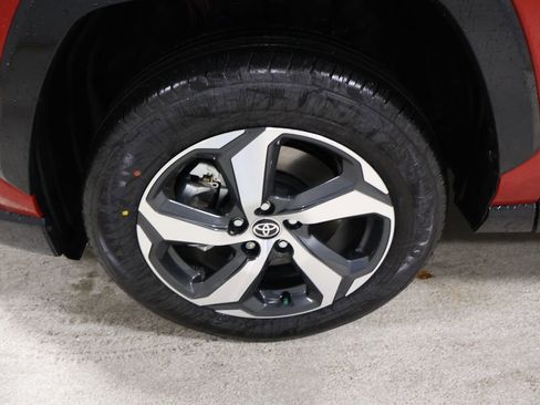 New 2025 Toyota RAV4 SE w/ Weather & Moonroof Package image 9