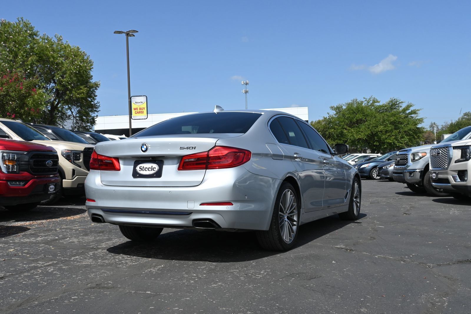 Used 2017 BMW 540i RWD image 5