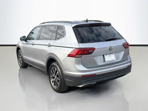 Used 2020 Volkswagen Tiguan SE R-Line image 7