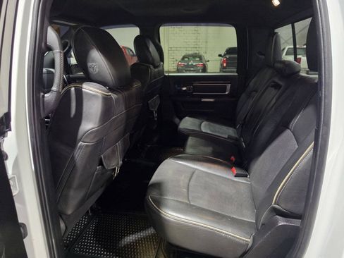 Used 2016 RAM 3500 Laramie Longhorn AWD/4WD image 32