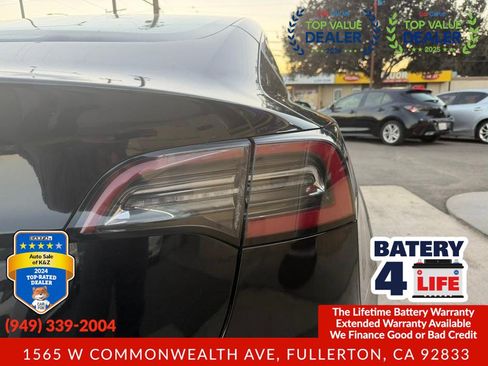 Used 2018 Tesla Model 3 Long Range RWD image 22