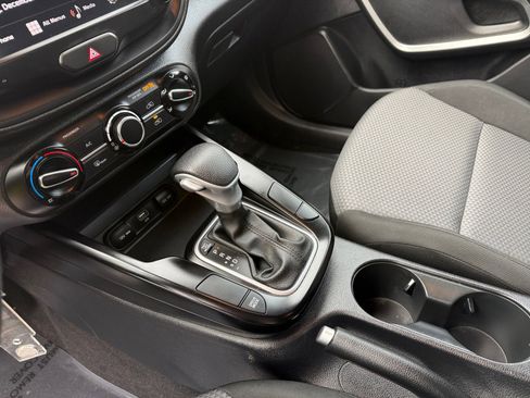 Used 2024 Kia Soul LX w/ Option Group 015 image 13