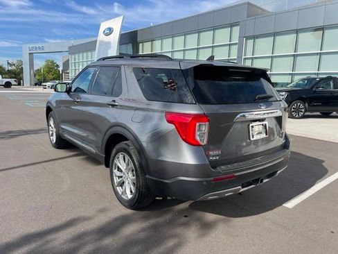 Used 2023 Ford Explorer XLT w/ Equipment Group 202A AWD/4WD image 7