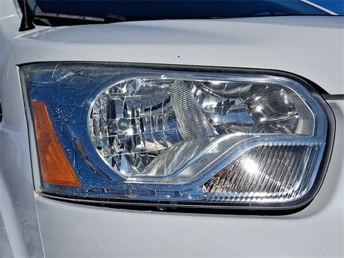 Used 2015 Ford Transit 150 XLT image 13