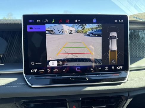 New 2026 Volkswagen Tiguan SE R-Line AWD/4WD image 16