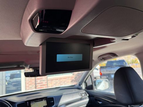 Used 2020 Honda Pilot Elite image 46