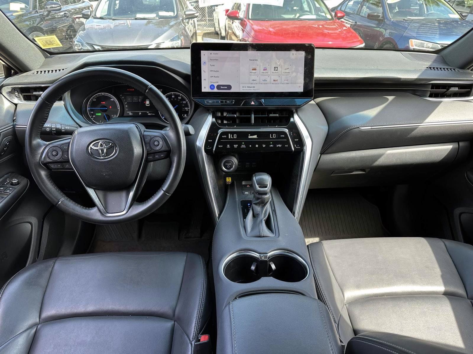 Used 2024 Toyota Venza Nightshade AWD/4WD image 17