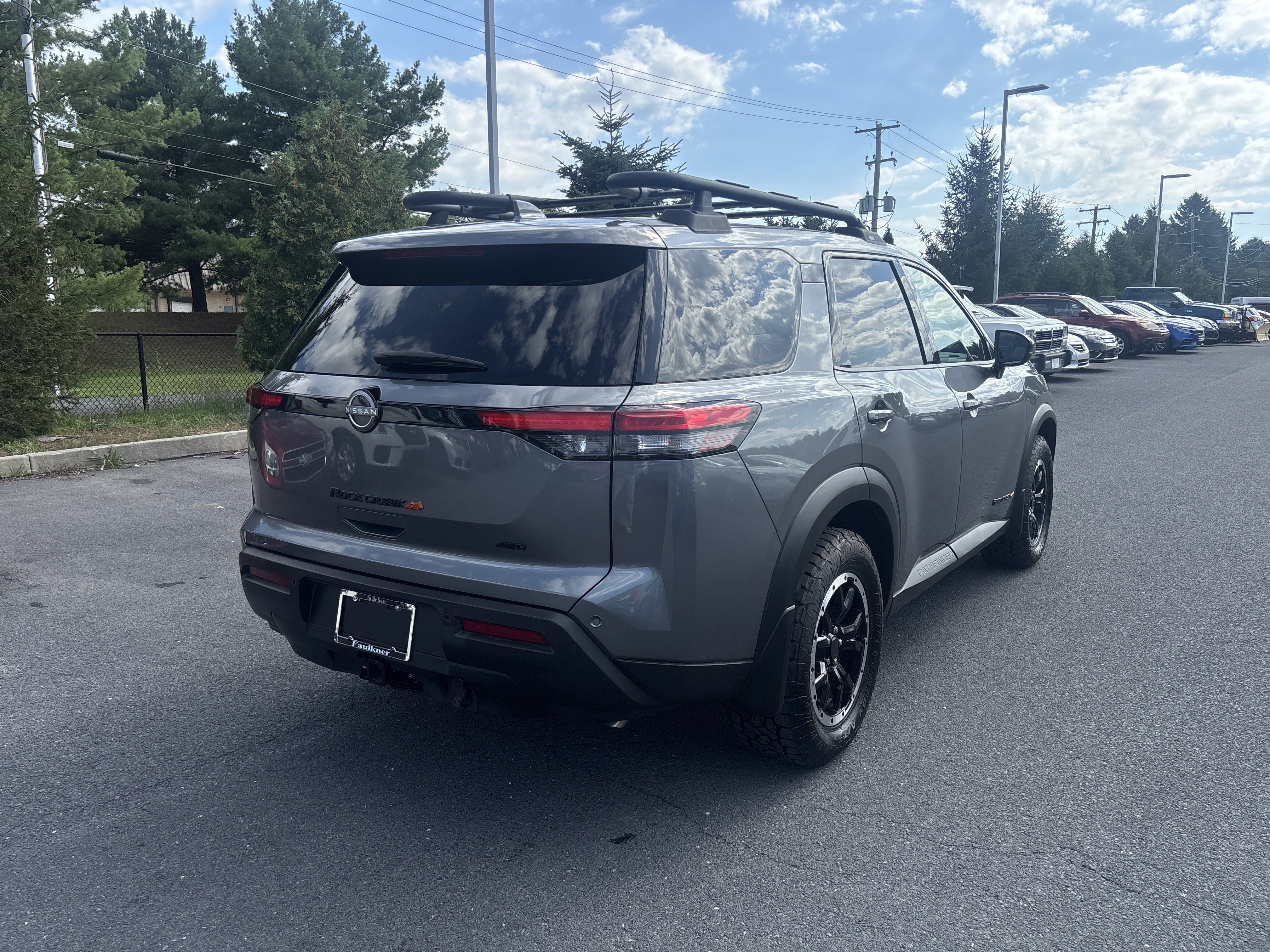 Used 2024 Nissan Pathfinder Rock Creek AWD/4WD image 22