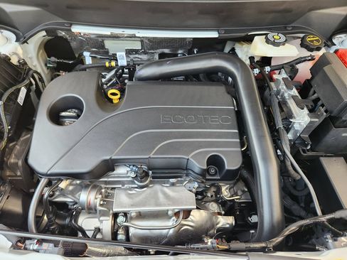 New 2026 Chevrolet Equinox LT FWD image 19