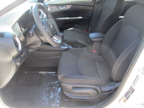 Used 2019 Kia Forte Sedan FWD image 10