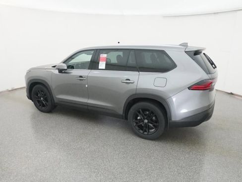 New 2026 Toyota Grand Highlander Limited image 37