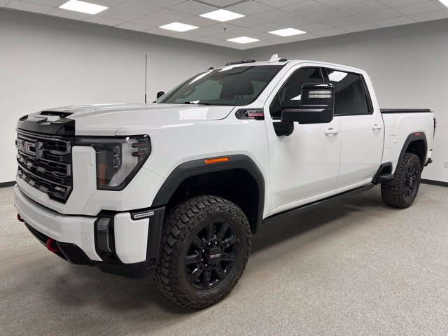 Used 2024 GMC Sierra 3500 AT4 w/ AT4 Premium Plus Package AWD/4WD image 5