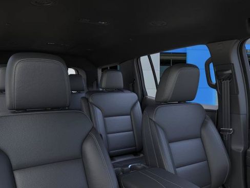New 2026 Chevrolet Traverse LT w/ Midnight/Sport Edition FWD image 48