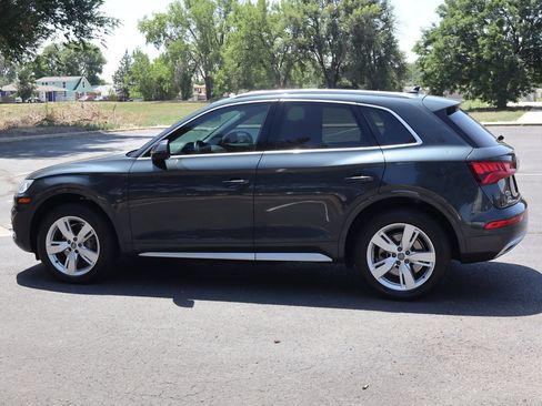 Used 2018 Audi Q5 2.0T Premium Plus w/ Premium Plus Package AWD/4WD image 8