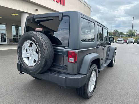 Used 2017 Jeep Wrangler Unlimited Sport w/ Quick Order Package 24S AWD/4WD image 5
