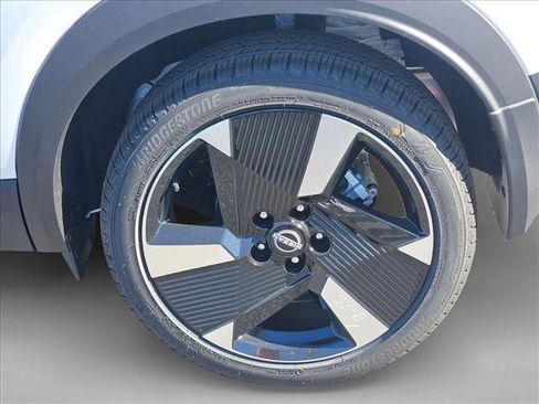 New 2026 Nissan Kicks SR image 11