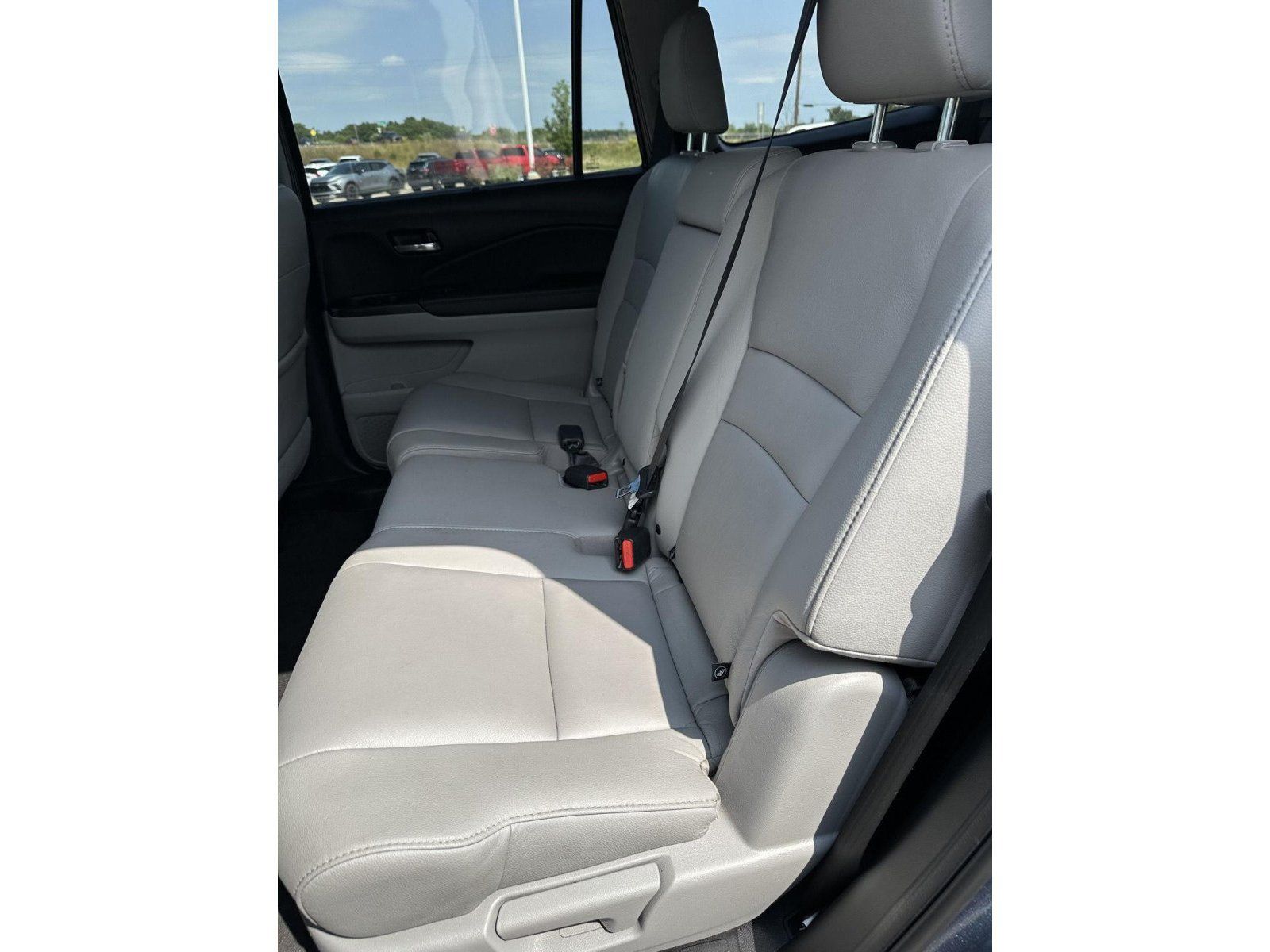 Used 2021 Honda Pilot Special Edition image 38