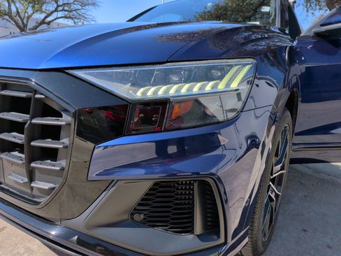 Used 2019 Audi Q8 Premium Plus w/ Premium Plus image 6