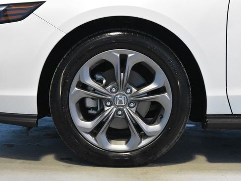 Used 2024 Honda Accord EX image 25