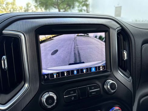 Used 2020 GMC Sierra 1500 Denali w/ Denali Ultimate Package AWD/4WD image 25