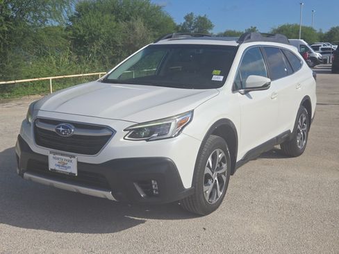 Used 2020 Subaru Outback Limited w/ Popular Package #2 AWD/4WD image 7