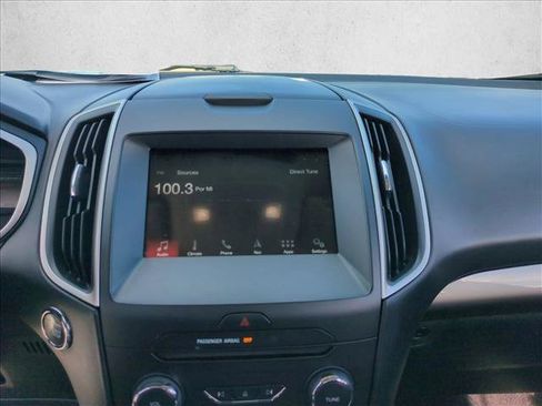 Used 2018 Ford Edge SEL w/ Equipment Group 201A FWD image 15