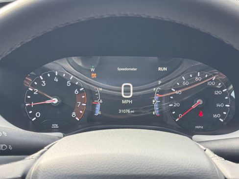 Used 2025 Jeep Compass Limited image 36