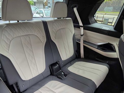 New 2026 BMW ALPINA XB7 image 13