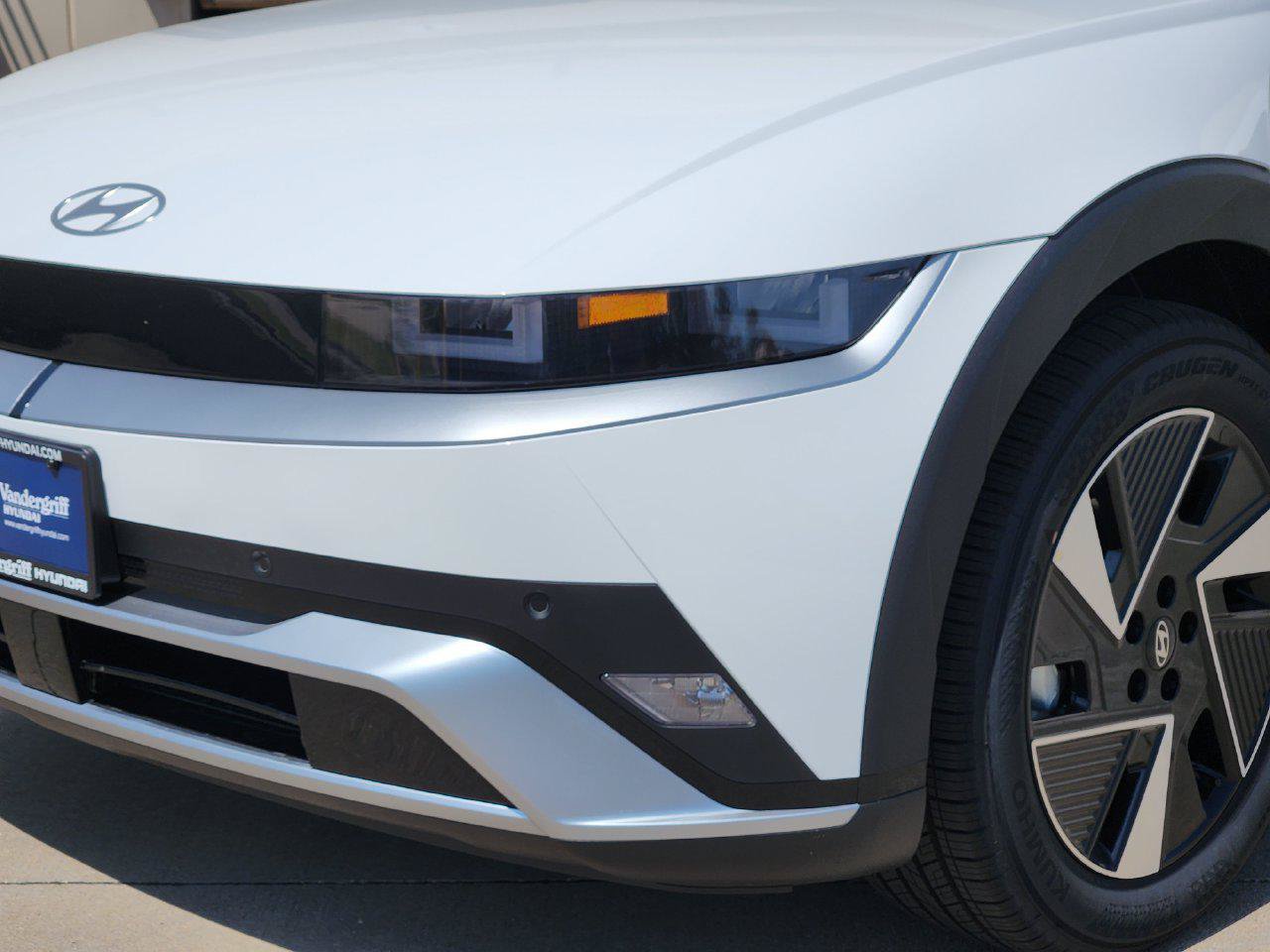 New 2027 Hyundai Ioniq 5 SE RWD image 6