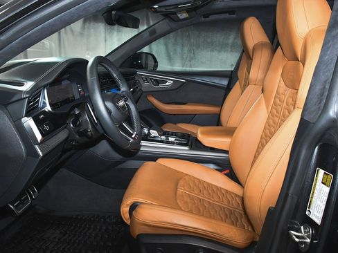 Used 2024 Audi RS Q8 w/ Black Optic Package image 72