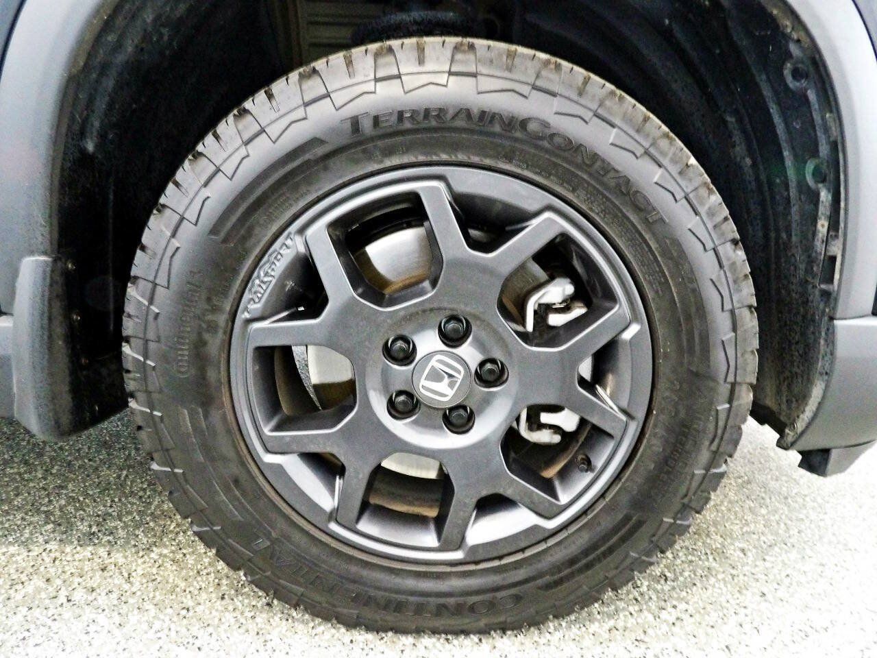 Used 2025 Honda Pilot TrailSport image 23