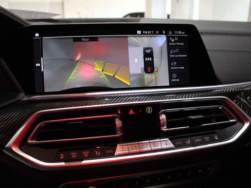 Certified 2023 BMW X5 M50i w/ Executive Package image 18