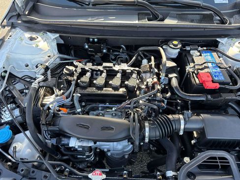 Used 2025 Honda Accord SE image 9