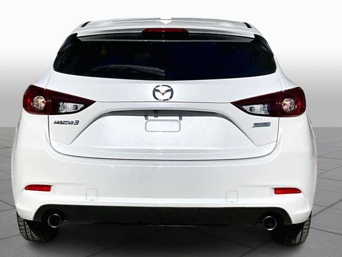 Used 2018 MAZDA MAZDA3 Touring image 5