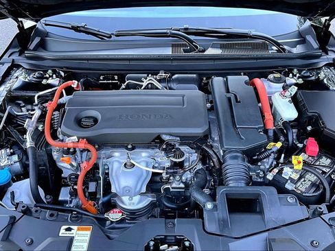 Used 2025 Honda Accord Sport image 23