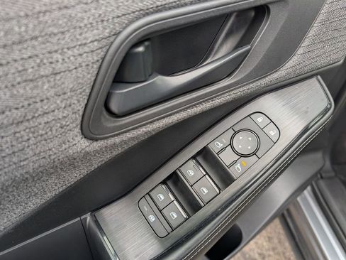 Used 2021 Nissan Rogue S image 21