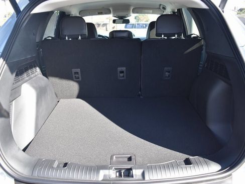 New 2025 Ford Escape SE w/ PHEV Premium Package image 6