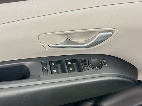 Used 2025 Hyundai Tucson SEL AWD/4WD image 15