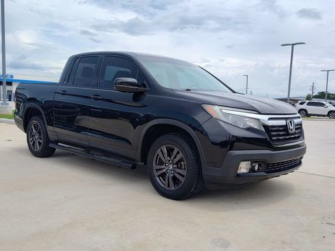 Used 2019 Honda Ridgeline Sport image 14