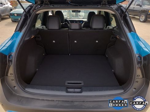 Certified 2025 Nissan Kicks SR w/ Interior Electronics Package image 8