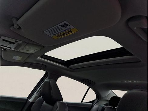 Used 2015 Acura TLX FWD image 12