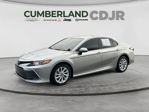 Used 2023 Toyota Camry LE FWD image 1